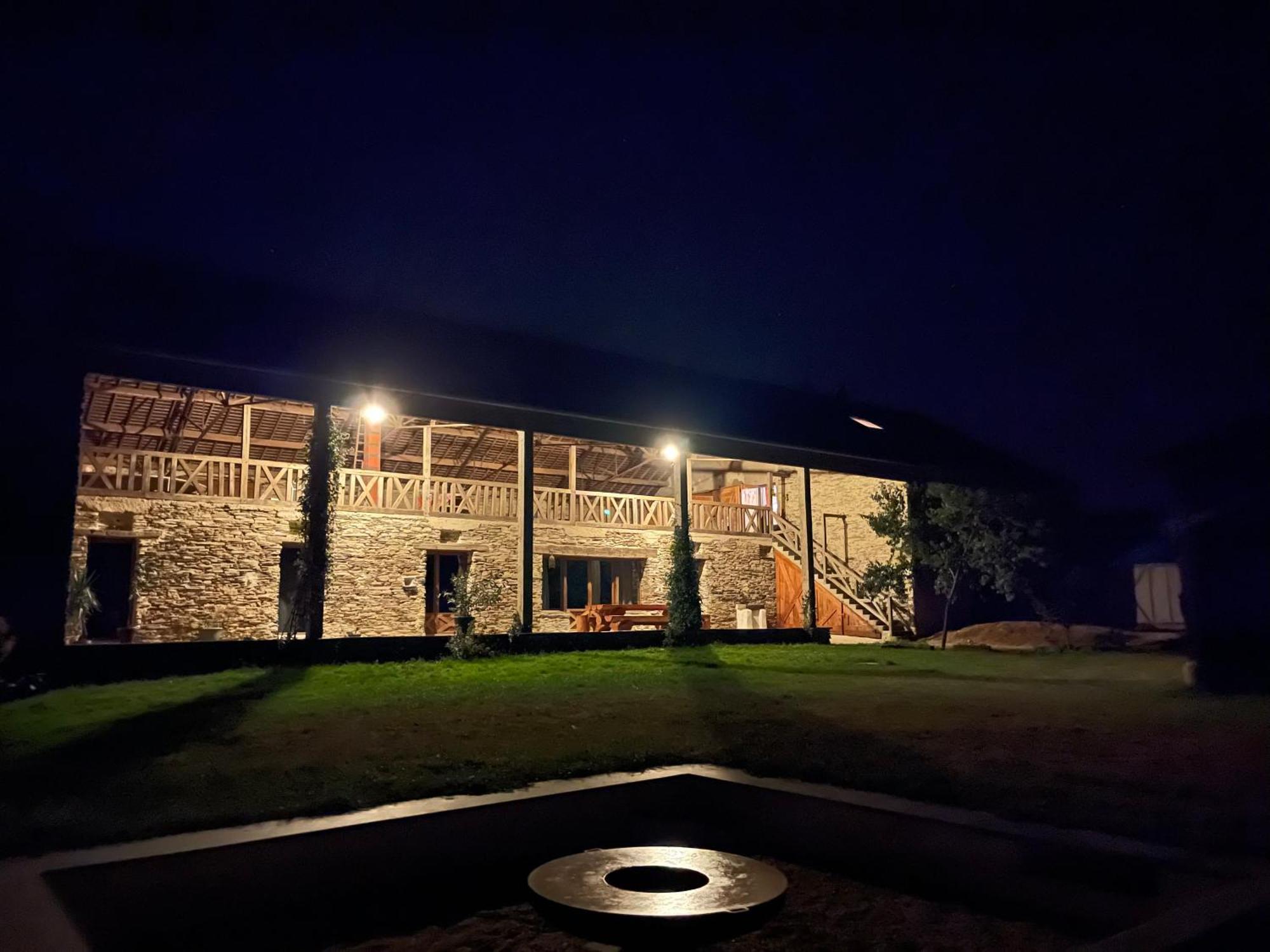 Gite Avec Piscine Interieur, Le Repere De Choiseau Challain-la-Potherie Exterior foto