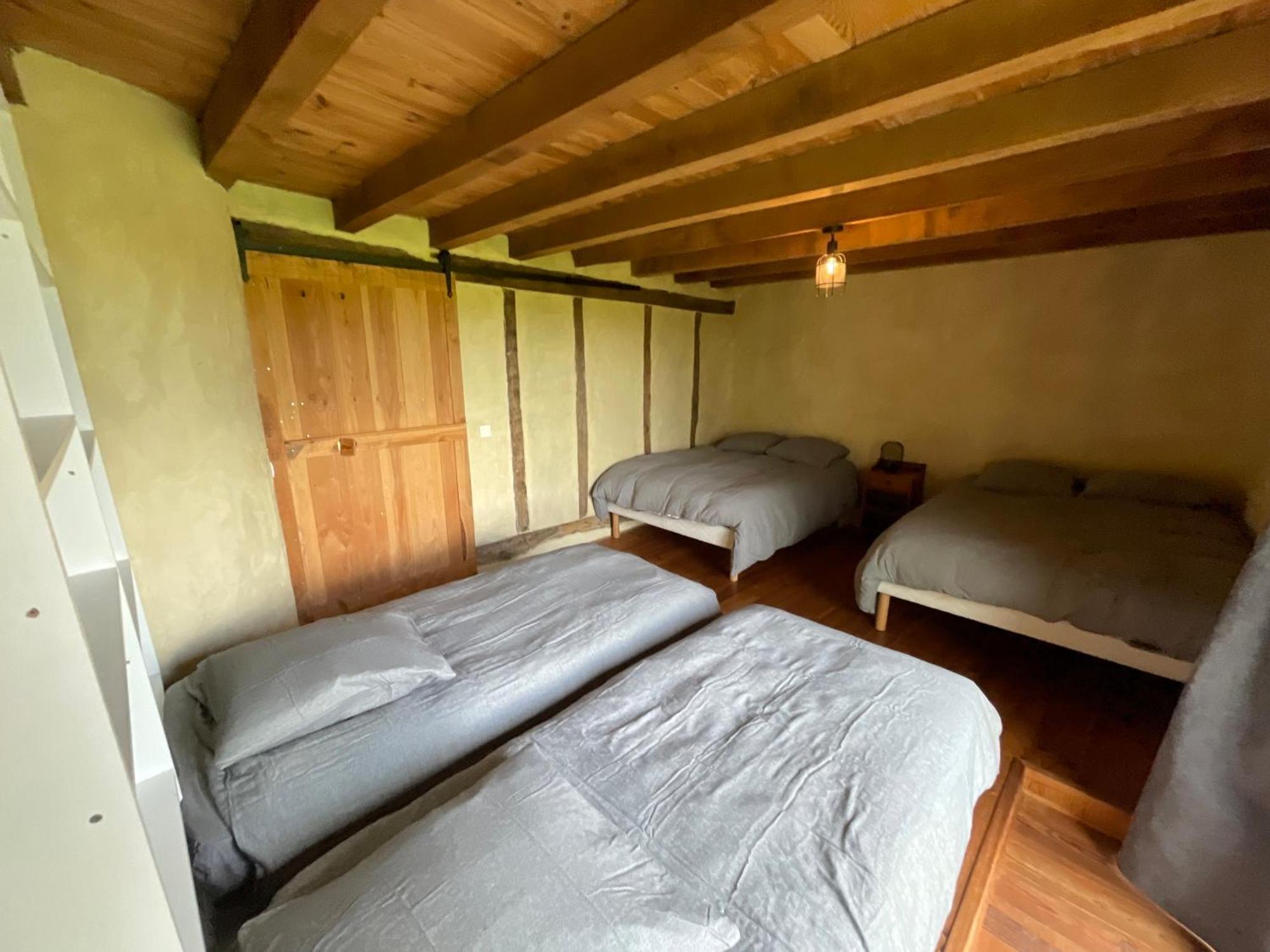 Gite Avec Piscine Interieur, Le Repere De Choiseau Challain-la-Potherie Exterior foto
